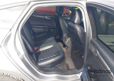 2020 Ford Fusion Sel z USA, uszkodzony, nr VIN 3FA6P0CD7LR151156